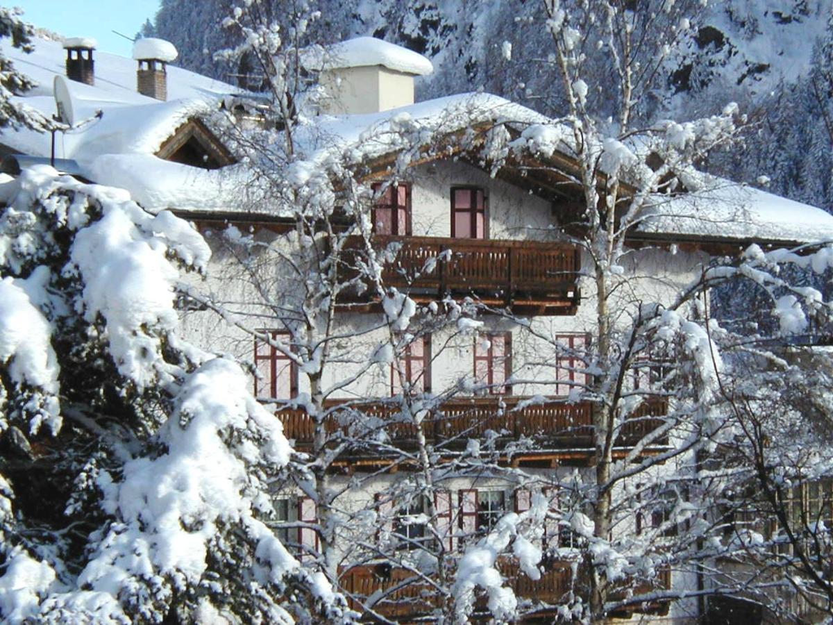 Casa Riz Apartment Campitello di Fassa Exterior photo